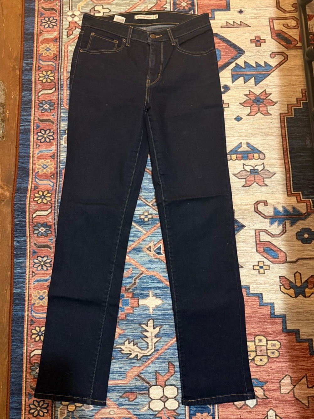 Women’s Levi’s 724 Dark Blue Straight-Leg Jeans